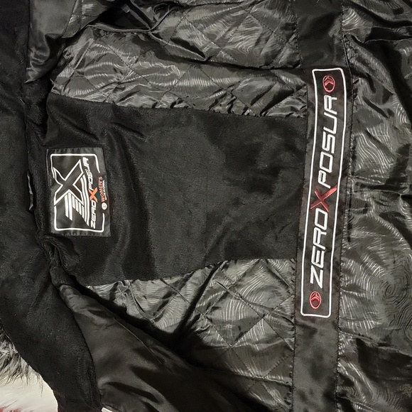 Women's ZeroXposur Winter Coat - Picture 6 of 9